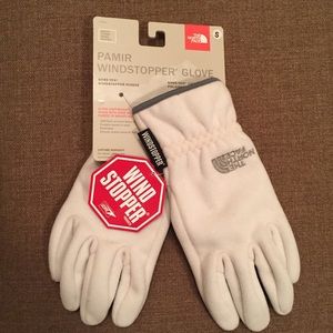 NWT North Face Windstopper Goretex Gloves S